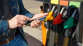 Как использовать СберСпасибо на заправке в Татнефть